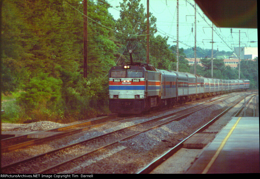 AMTK 960 leads train #60 The Montrealer